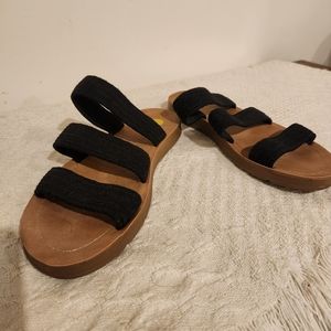 Maui Island Women's Sandal Slip On Black Slide On Size 9